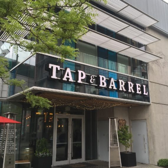 commercial architecture tap and barrel restaurant